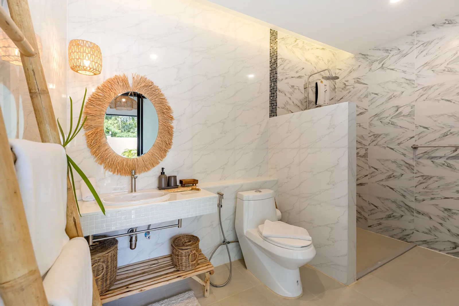 Bathroom 4 at Chaweng Boutique Private Pool Villa